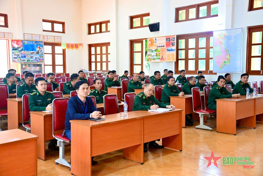 Bộ đội Biên phòng Nghệ An: Bế mạc lớp bồi dưỡng tiếng nói, chữ viết dân tộc Thái